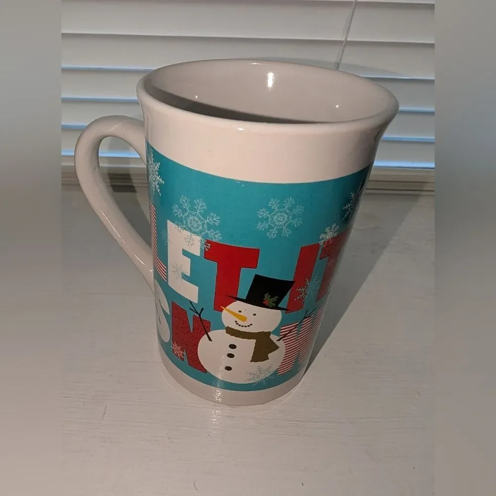 Royal Norfolk Greenbrier International Inc. Let It Snow Coffee Mug Pre-Owned